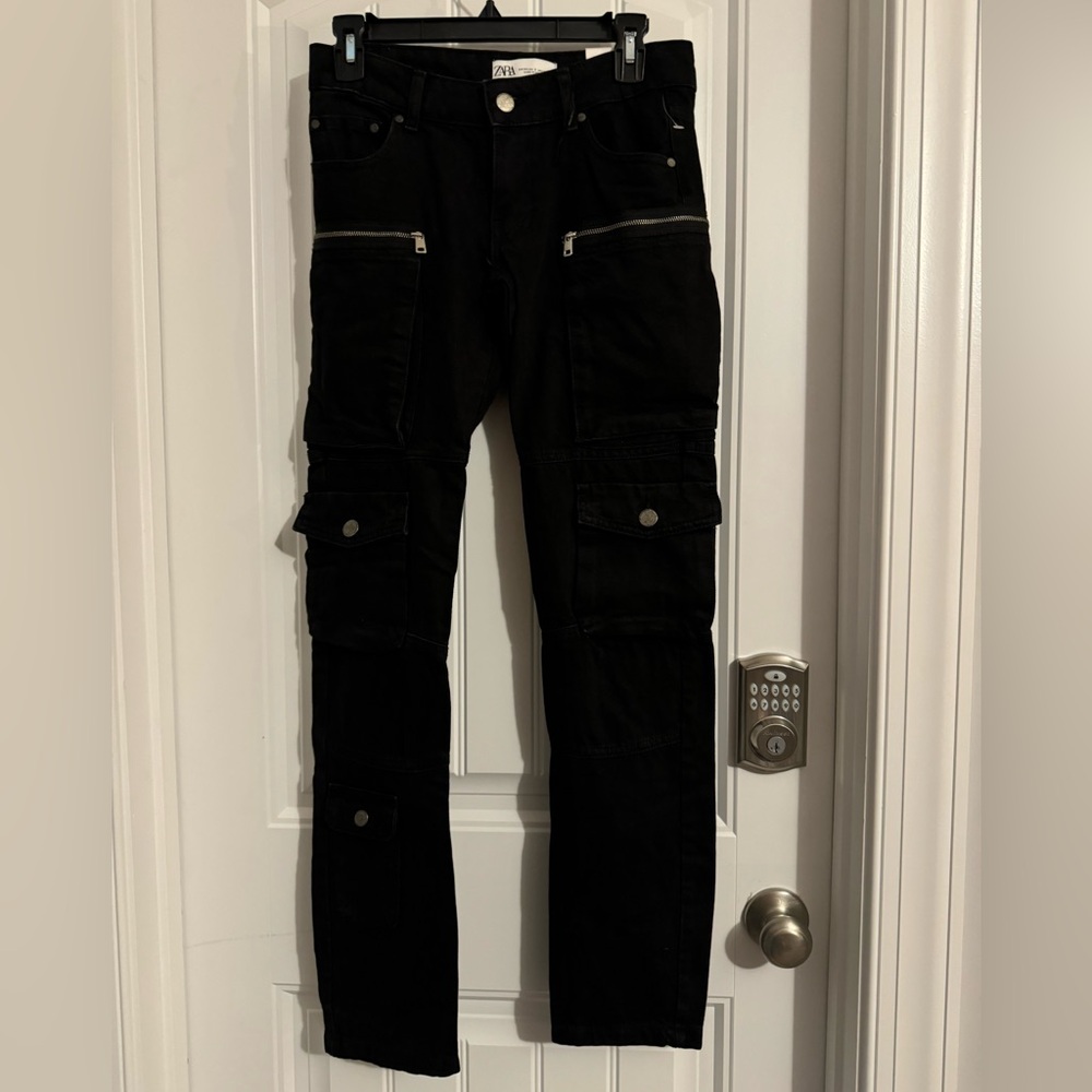 Cool Zara size 0 black slim cargo jeans women zip pockets new
